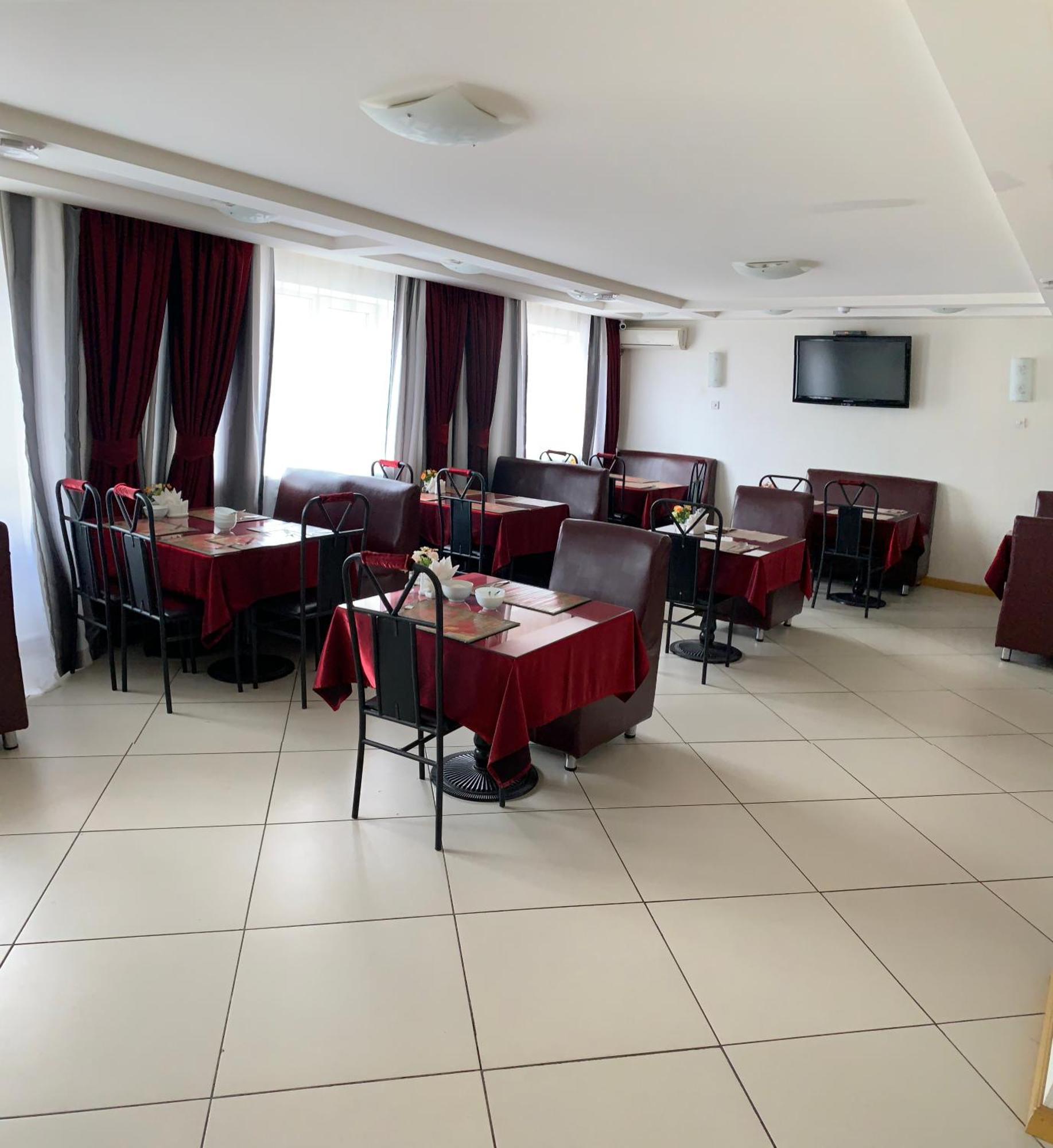 Гостиница Илек Aktobe Bagian luar foto